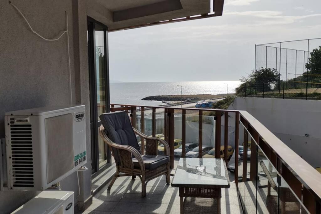 Apartmán Апартамент У Моря В К-С Paradiso В Г. Несебър Exteriér fotografie